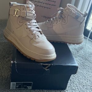 Nike Air Force One Hi